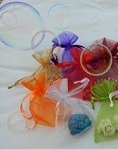 organza bags with balloons